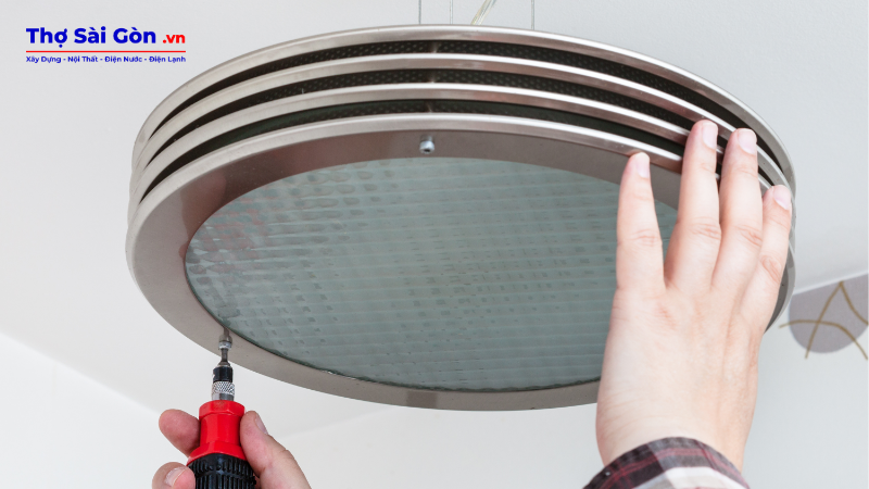 Thợ sửa chữa điện nước tại Lạc Long Quân giá rẻ, chuyên nghiệp 4 Ưu điểm khi sửa chữa điện nước tại Lạc Long Quân của Thợ Sài Gòn