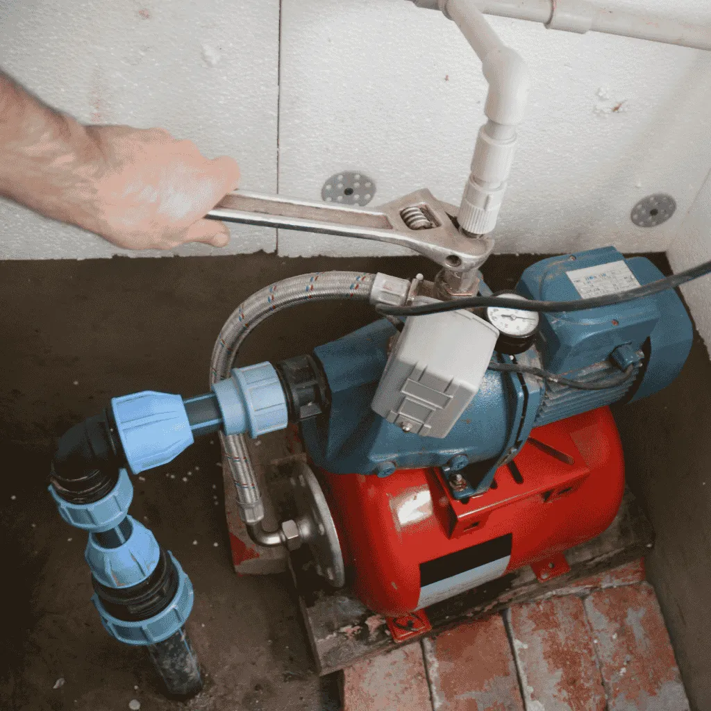 Thợ sửa máy bơm nước 2 Thợ sửa máy bơm nước 2