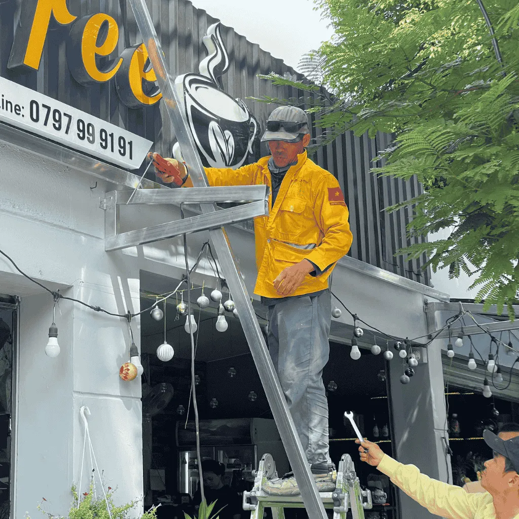 Dịch vụ thi công mái che, mái hiên tại tphcm, bình dương, đồng nai 5